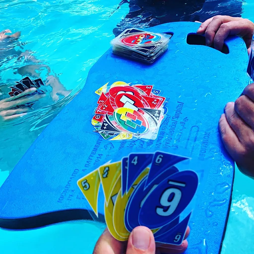 UNO H2O أونو مقاوم للماء